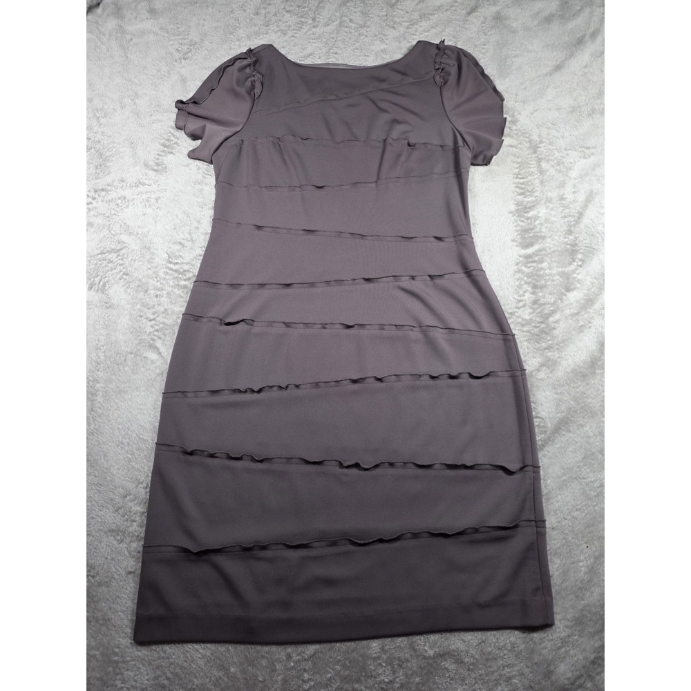 Suzi Chin For Maggy Boutique ~Woman Size 14- Gray Ribbed Polyester Spandex Dress